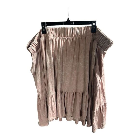 TORRID SUPER SOFT TIERED CIRLE PINK MINI SKIRT W/ POCKETS  SIZE 4 - Picture 1 of 7